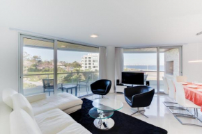 Oceana Suites Isabel Apartments
